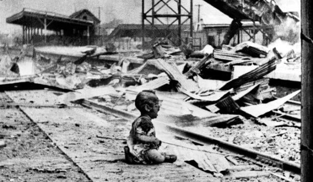 Can You Look Without Crying? Top 10 Famous Pictures of Children That Defined an Era's Pain